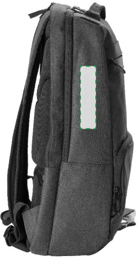 Sur le côté gauche