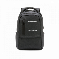 Poche frontale centrale