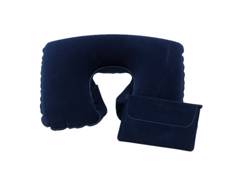 Coussin de voyage gonflable dans une pochette