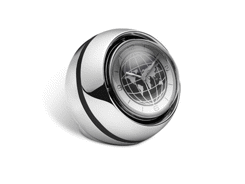 Horloge reflects macao