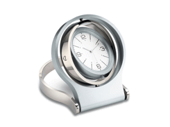 Horloge reflects pistoia