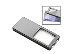 Loupe avec lumière reflects lachute