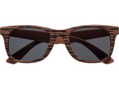 Lunettes de soleil aux normes 400 UV.