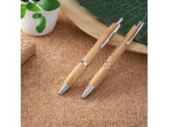 NICOLE. Stylo à bille en bambou