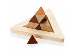 Puzzle pyramide 3D